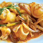 Pla Meuk Pad Kai Kem