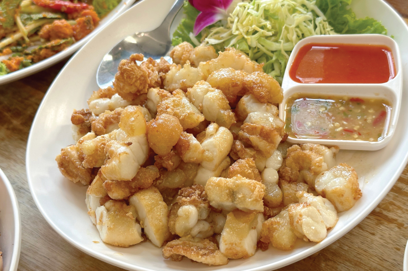 Fried Squid Eggs (ไข่หมึกทอด), Samui Flavours | OurSamui