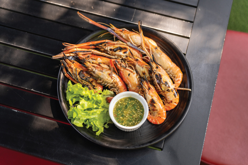 Grilled Prawns with Seafood Dipping Sauce (Goong Pao) | Samui Flavours | OurSamui