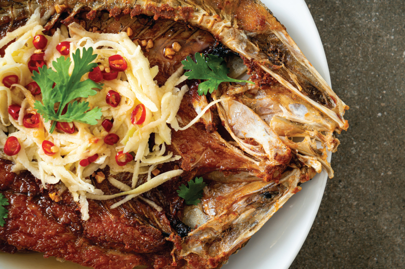 Deep-Fried Sea Bass with Fish Sauce (ปลากระพงทอดน้ำปลา), Samui Flavours | OurSamui