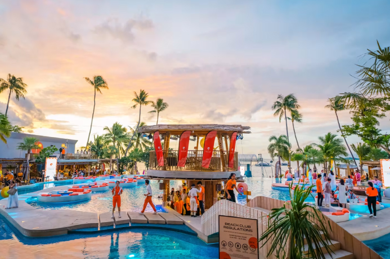 79 Beach Club Samui