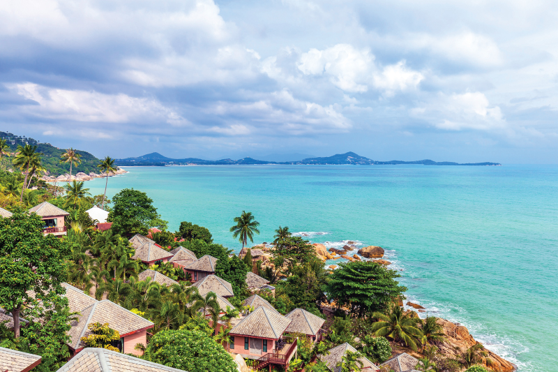 The palm-fringed shores and crystal-clear waters of Samui — a postcard brought to life
