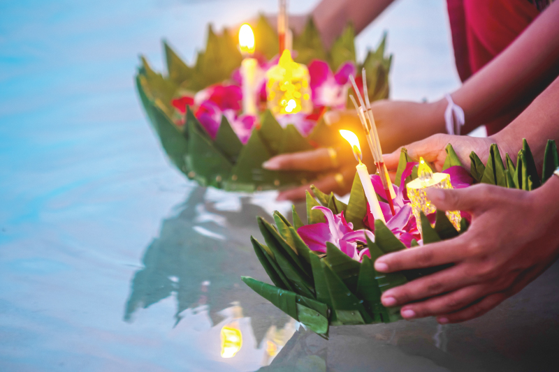 Loy Kratong
