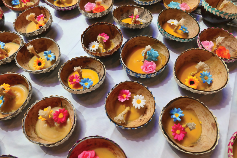Coconut shell kratongs.