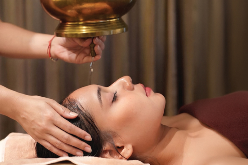 MANTRA SAMUI<br />
Shirodhara Treatment, Koh Samui Hotel Resort Spa | OurSamui
